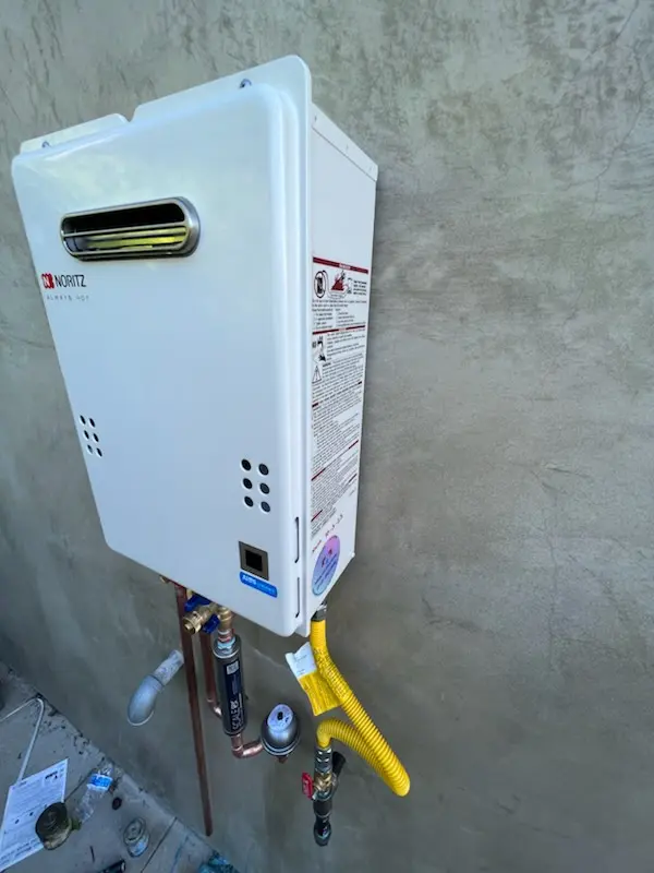 Tankless water heater installation for Twin Oaks homes